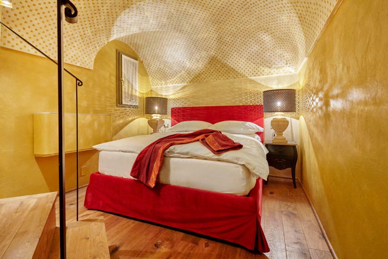 Palazzo Di Alcina - Residenza D'Epoca - Luxury- Bed & Breakfast Bologna Eksteriør bilde